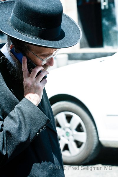 20100409_115255 D300.jpg - Man on phone, Mea Shearim